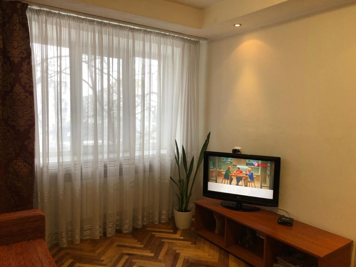 Kyiv Apartment On Peremohy Avenue 16 Daily Rent Exterior foto